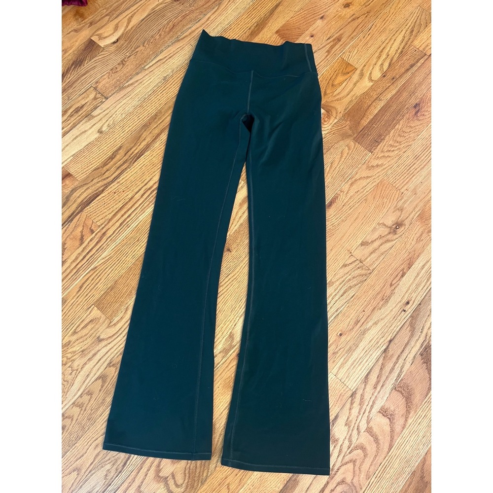 Vuori Studio Flare Leggings Forest Green High Rise Yoga Pants Small VW4501 - Picture 2 of 5